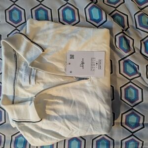 Denim & Flower Cream Half-Zip Pullover with Contrast Piping